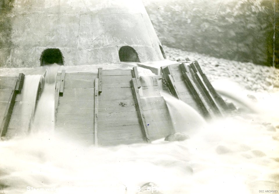 Stormwater Outlet, St Clair c1904
