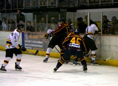 Guildford Flames at Milton Keynes