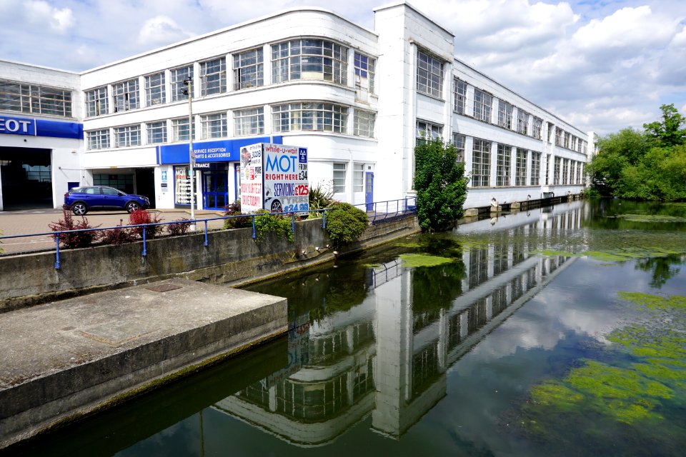 Art Deco Reflection River Len Mill Pond