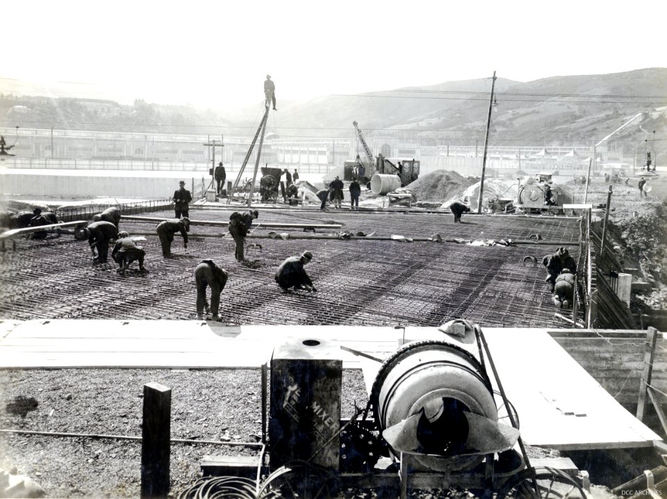 Anzac Avenue Bridge construction, 1925