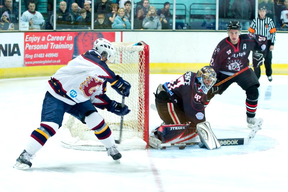 Guildford Flames Vs Basingstoke Bison