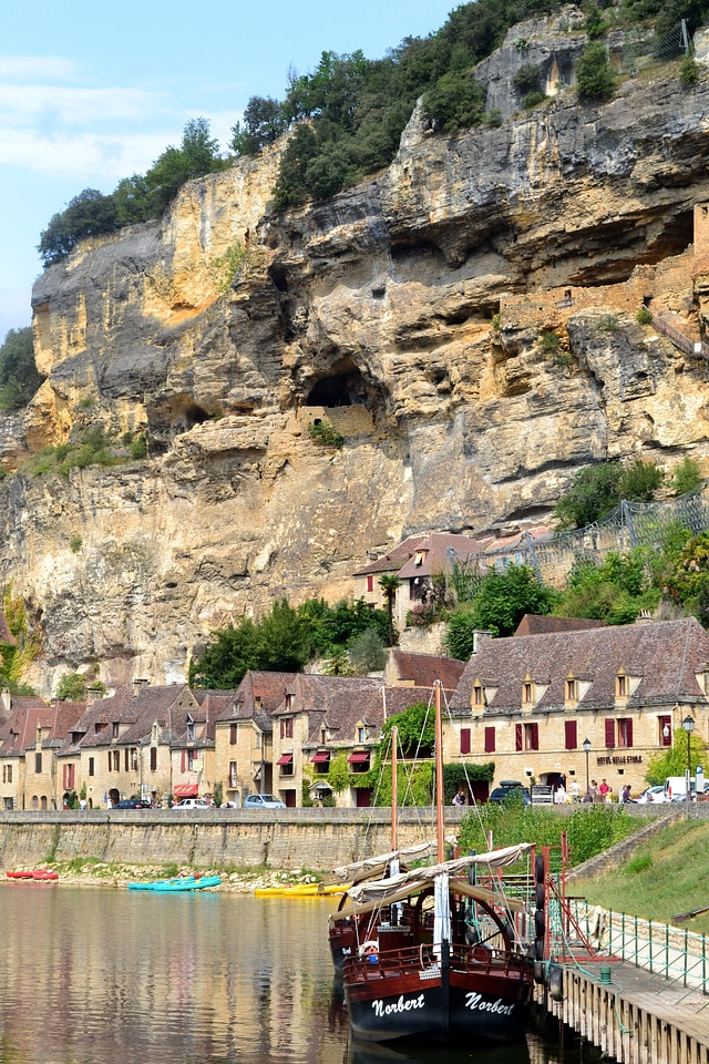 Barge village houses
