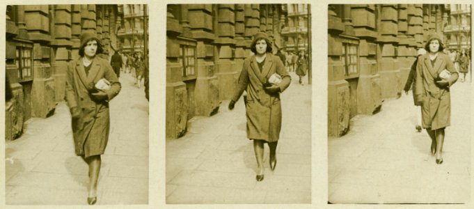 Photograph of members of the public, Willis Street, Wellington, 1930