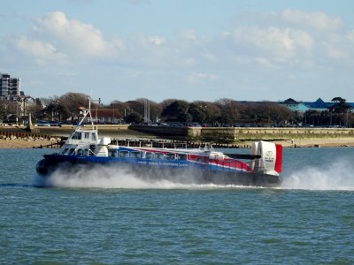 HOVERCRAFT SOUTHSEA