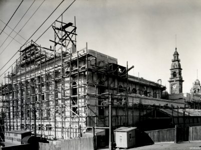 Construction of Dunedin Town Hall photo