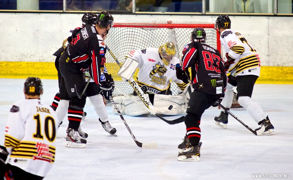 Bracknell Hornets Vs Wightlink Raiders