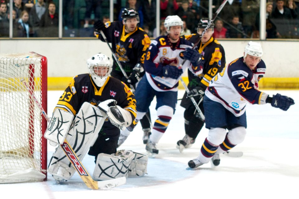 Guildford Flames Vs Bracknell Bees
