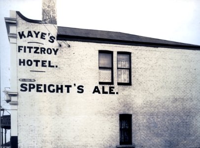 Kaye's Fitzroy Hotel, corner of Hillside Road and Helena Street, Caversham, 1925