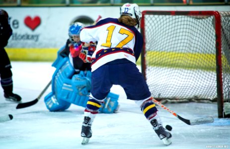 Ice Hockey - Guildford Lightning Vs Milton Keynes Falcons