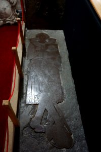 Robert de Septvans, died 1306. The brass, the sixth oldest surviving brass in Engalnd
