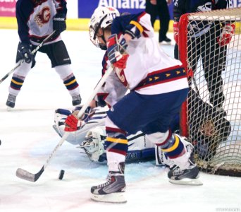 Ice Hockey - Guildford Lightning Vs Slough Phantoms