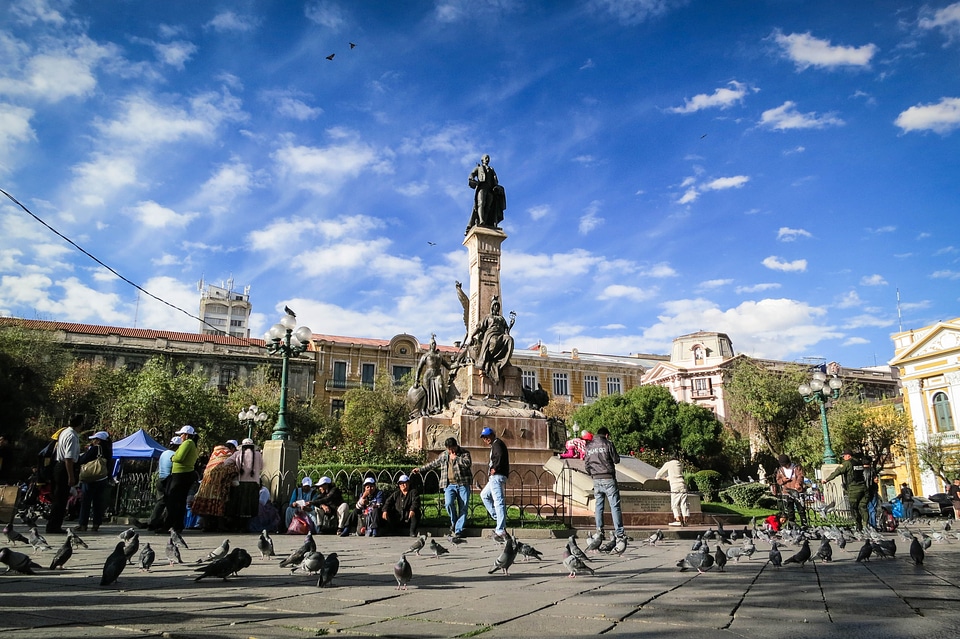 Monument statue people photo