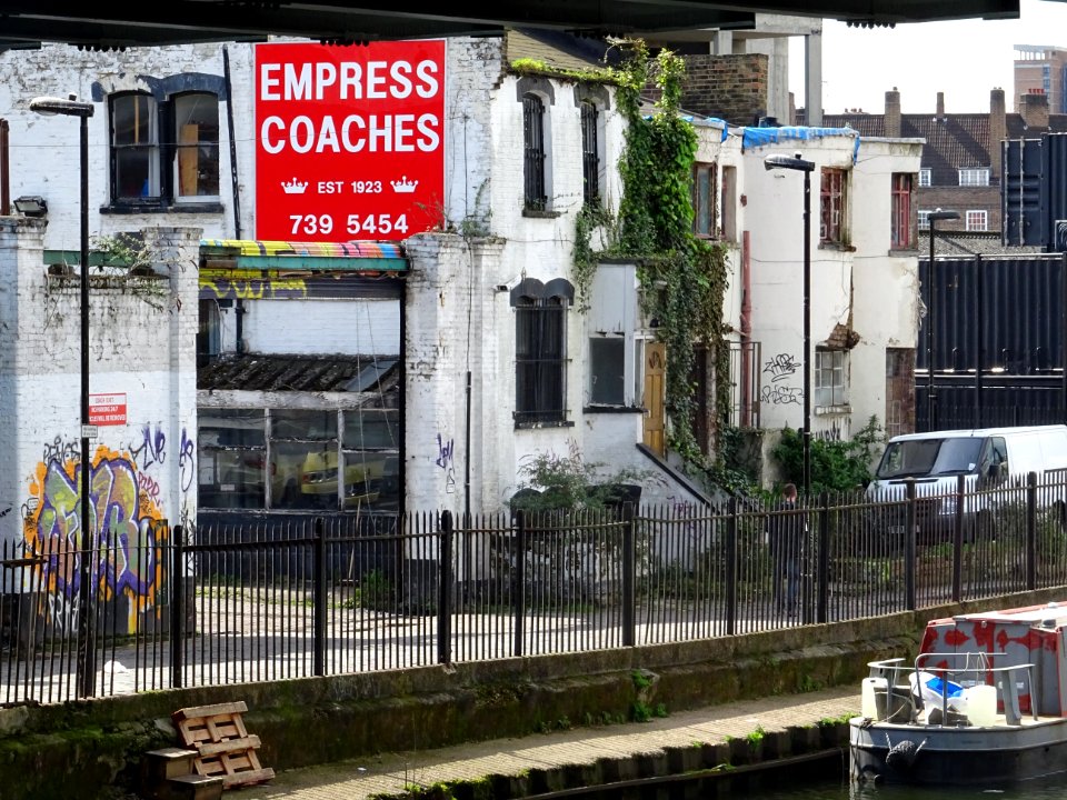 EMPRESS COACHES LONDON photo