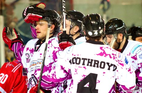 Manchester Phoenix Vs Swindon Wildcats