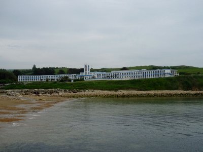 ART DECO HOLIDAY CAMP HOTEL.