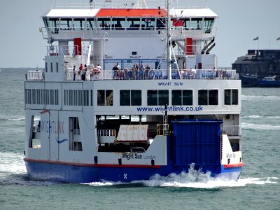MV WIGHT SUN PORTSMOUTH FISHBOURNE RELIEF SHIP
