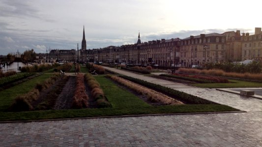 Les quais de Bordeaux photo