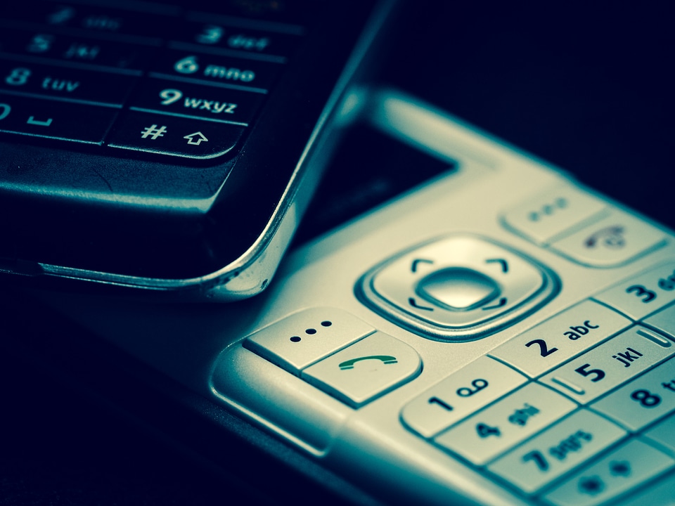 Communication touch screen talk