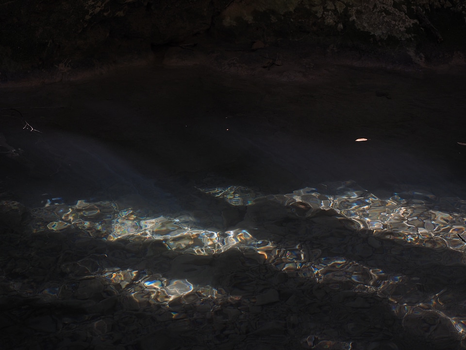 Mirroring rainbow colors shimmer