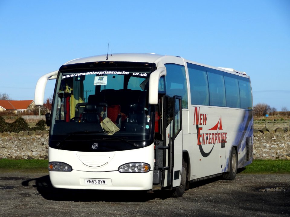 YN53OYW HOLY ISLAND