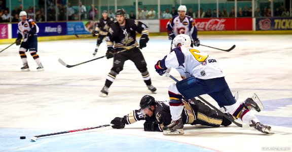 Guildford Flames Vs Milton Keynes Lightning