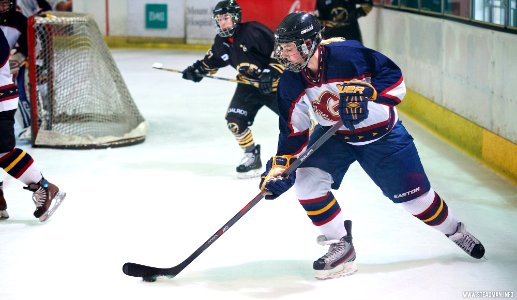 Ice Hockey - Guildford Lightning Vs Bracknell Queen Bees