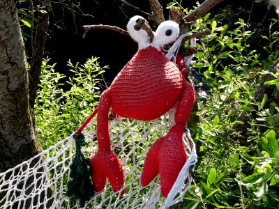 Streets of Llwyngwril decorated by yarn
