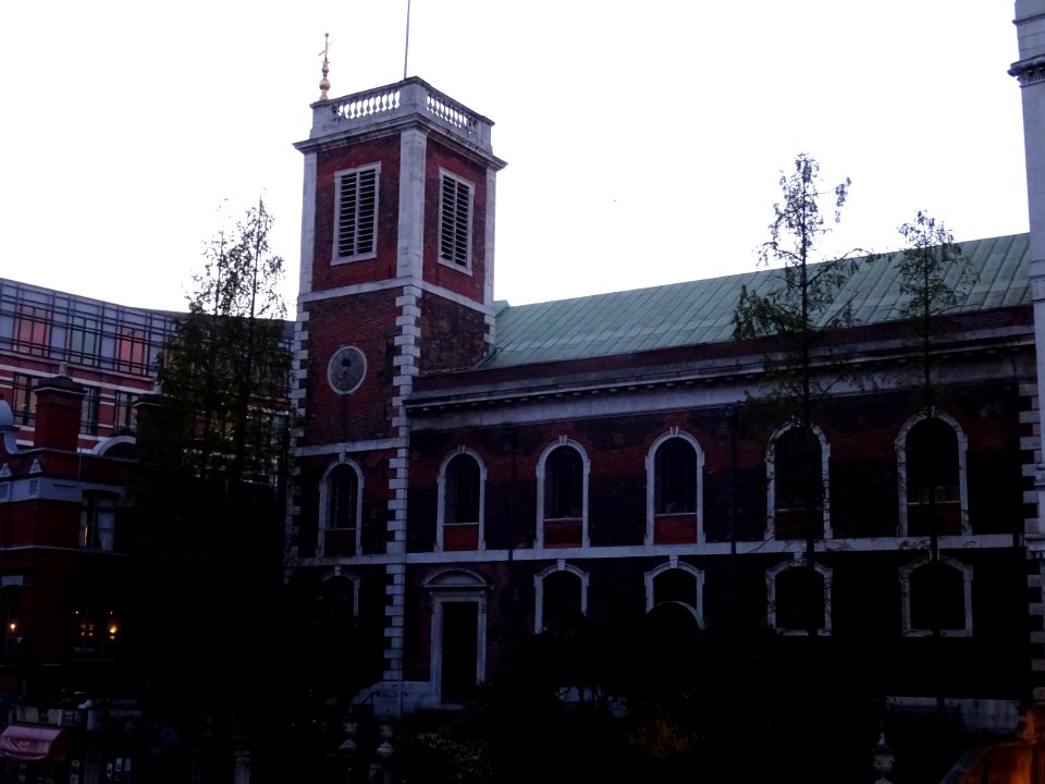 THE CHURCH OF ST ANDREW BY THE WARDROBE