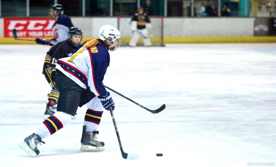 Ice Hockey - Guildford Lightning Vs Bracknell Queen Bees