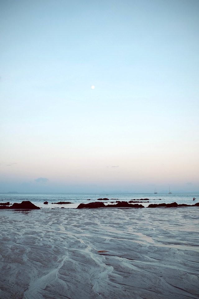 Morning Moon at Klong Dao  - Travelling with the Fujifilm X100T