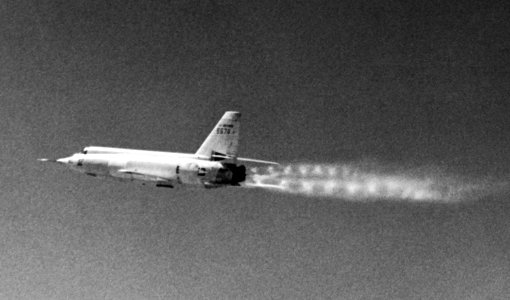 Bell X-2 Starbuster 46-674