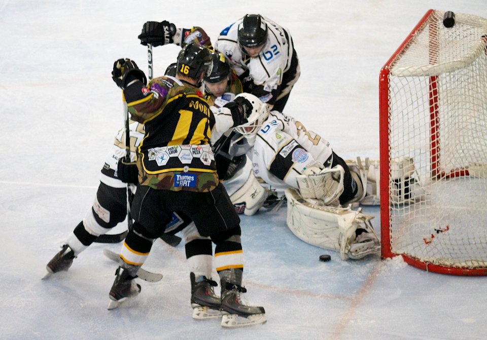 Bracknell Bees vs Milton Keynes Lightning