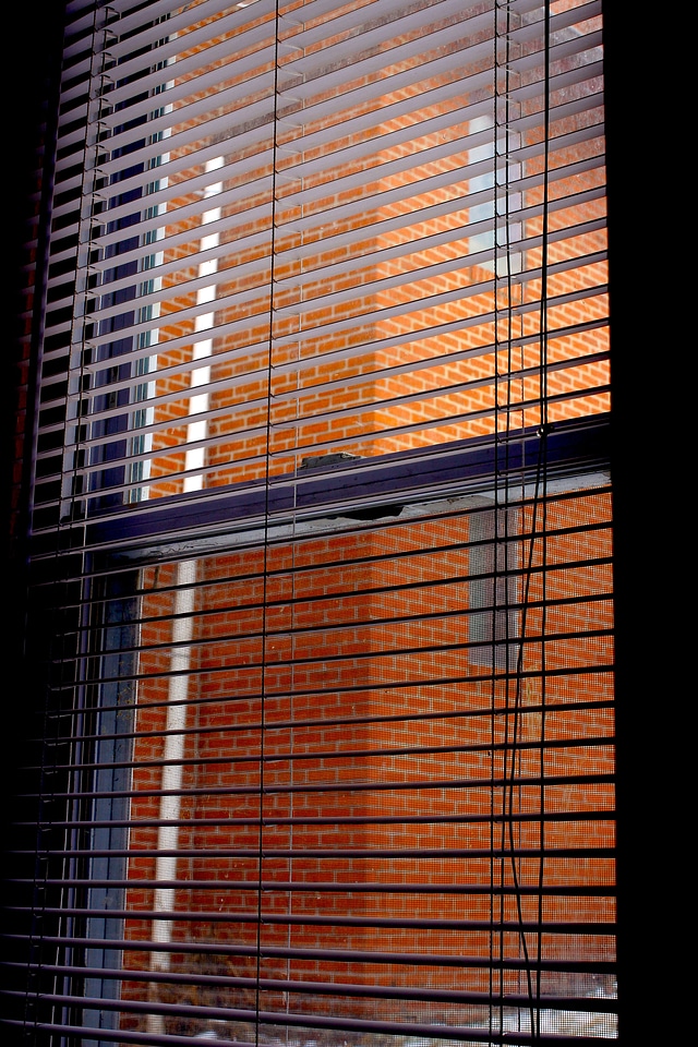 Brick outside shade