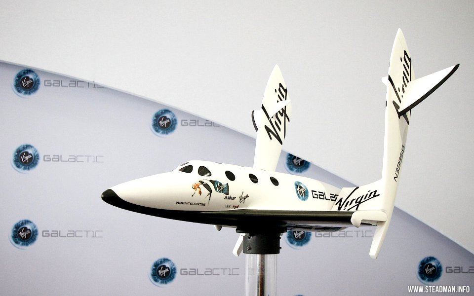 Farnborough Airshow - SpaceShipTwo