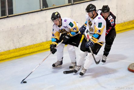 Bracknell Hornets Vs Wightlink Raiders