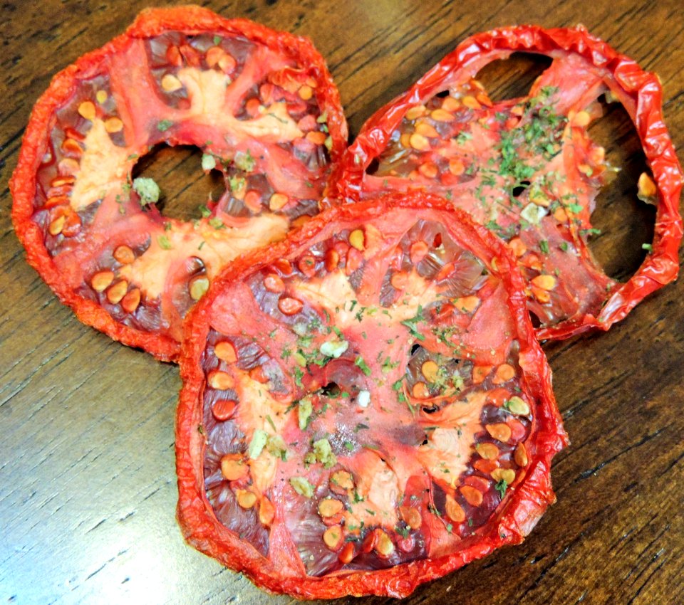Dried tomatoes seasoned with Italian Seasoning
