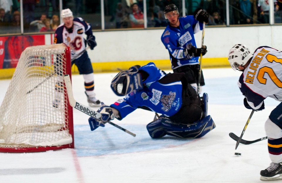 Guildford Flames Vs Sheffield Steeldogs