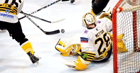 Bracknell Bees Vs Peterborough Phantoms