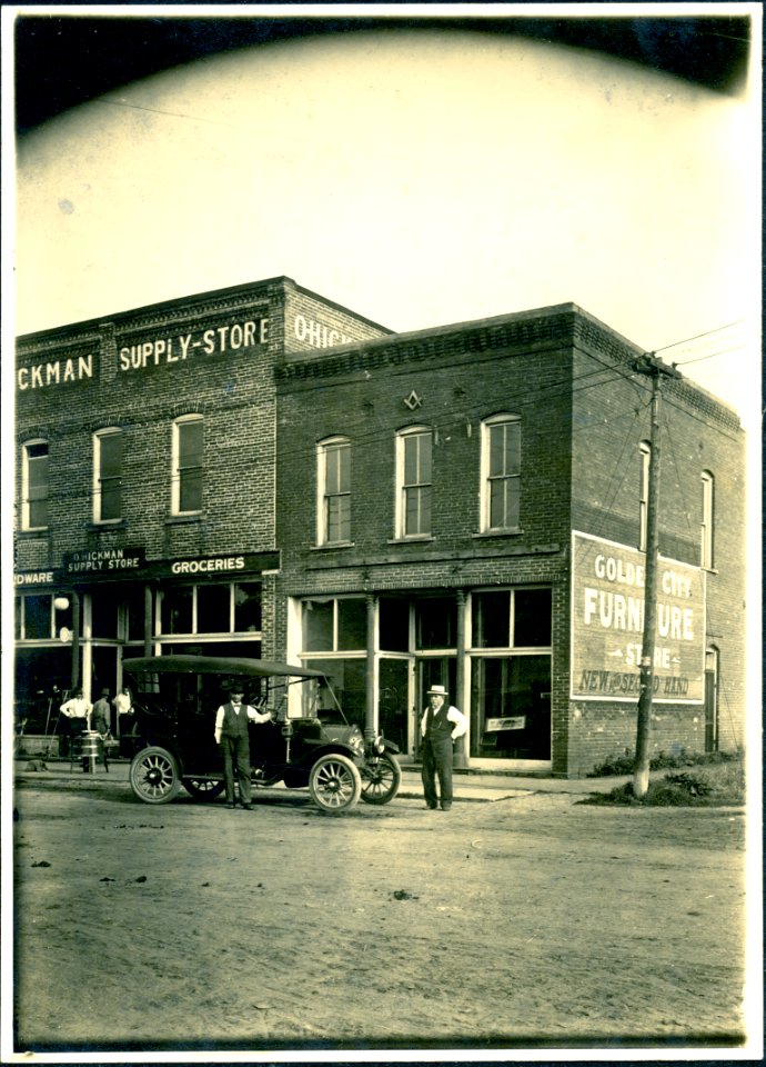 1913 Willys/Knight Overland in Golden City, Missouri