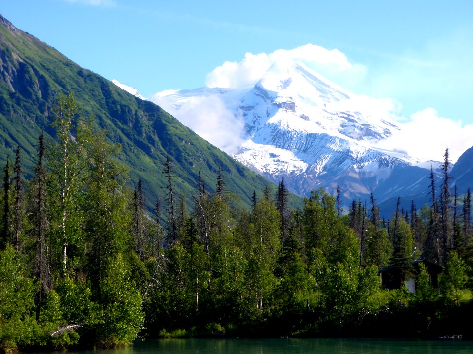 The Crescent Lake Ranger Station