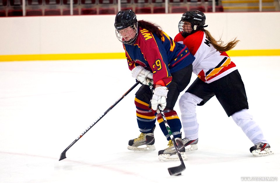 Guildford Lightning At Streatham Storm