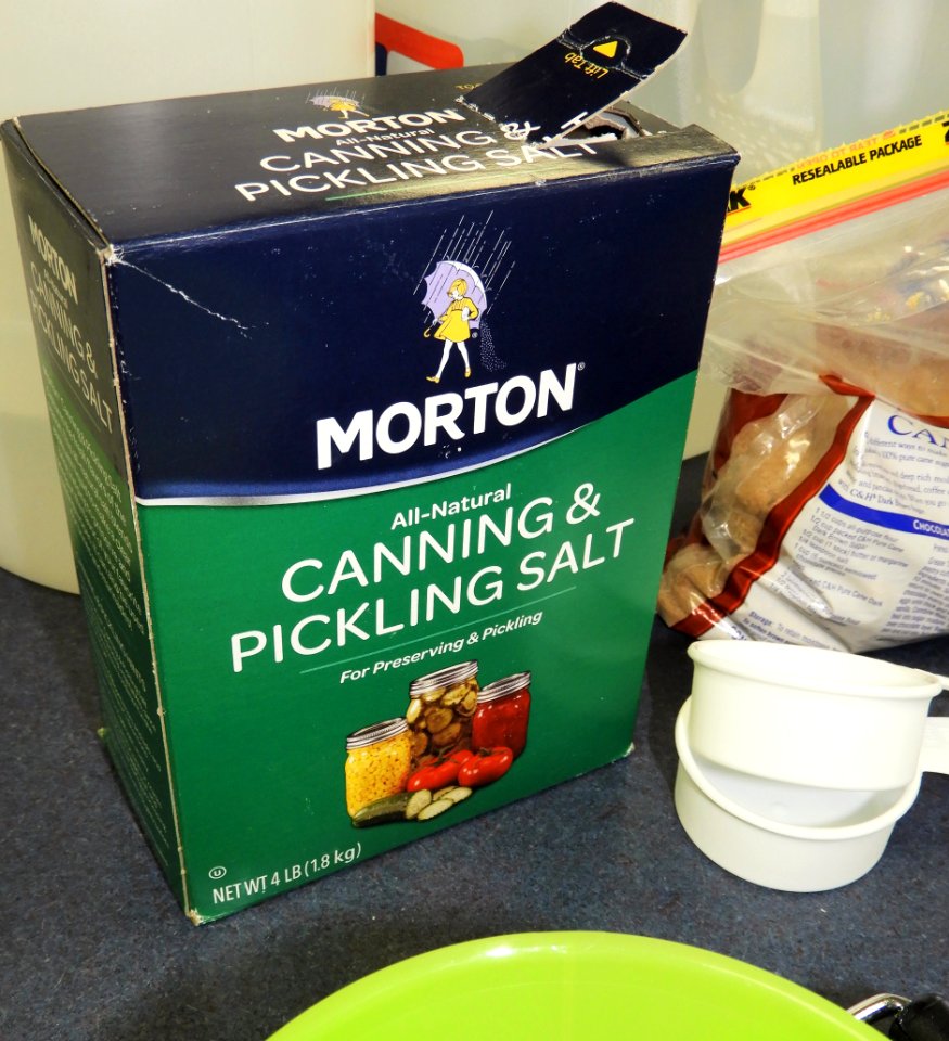 Canning and pickling salt for preserving and pickling