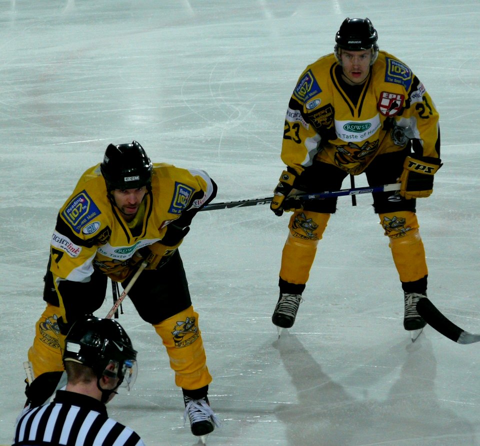 Bracknell Bees Vs Sheffield Scimitars
