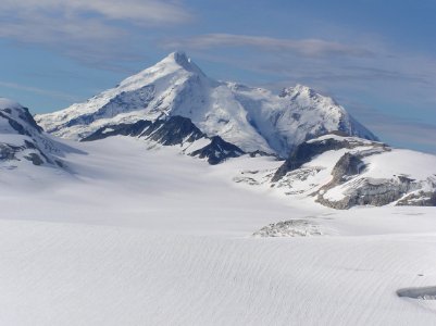 Redoubt Volcano photo