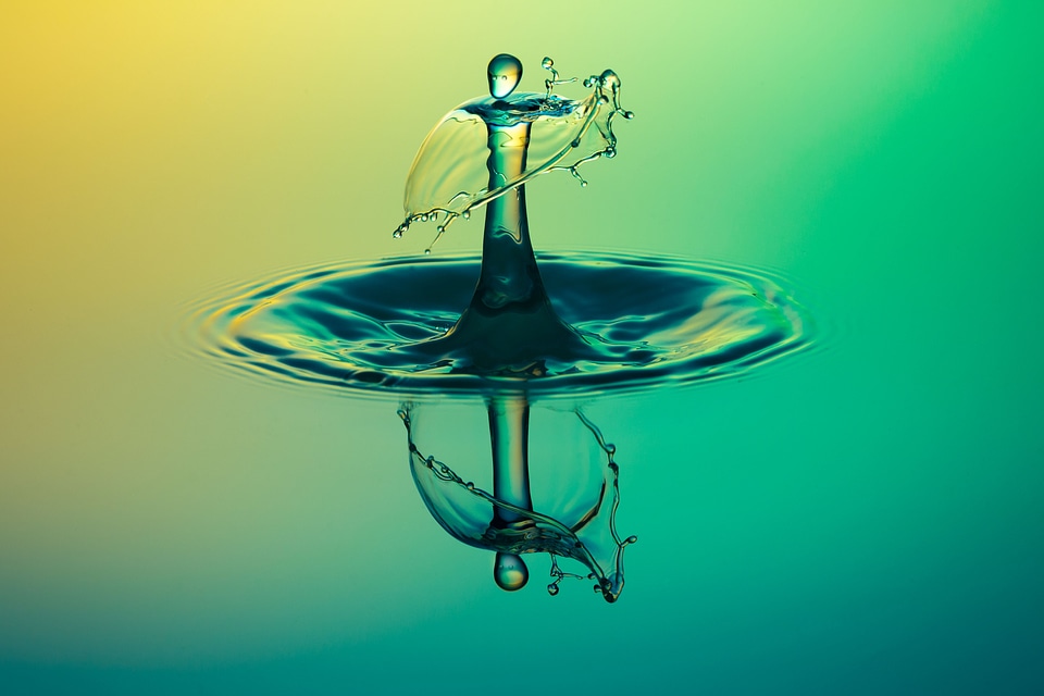 Water games water reflection mirror treatment