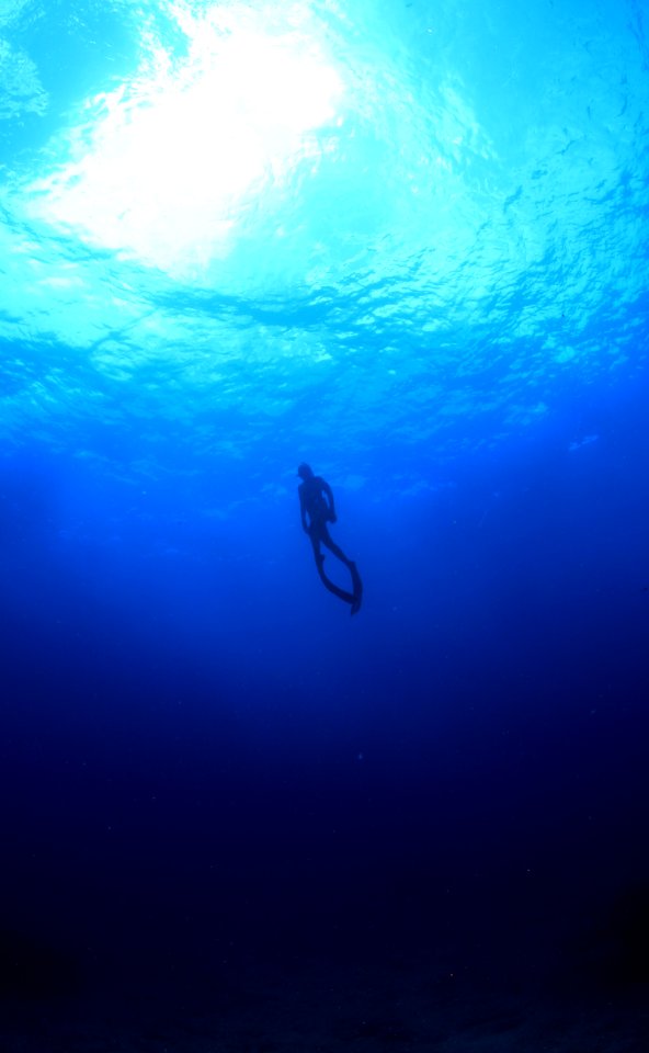 Kimi Werner Headed to the Surface - Gardner Pinnacles