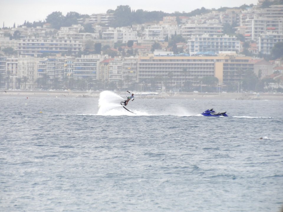 Jet Ski Propulsion Thing in Nice