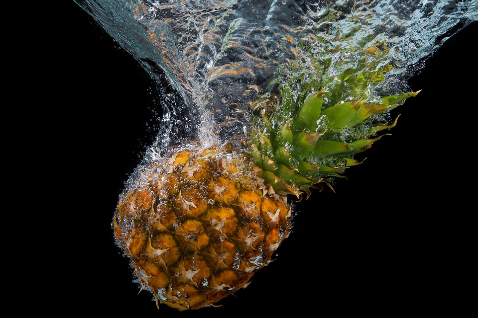 Effect water splashes drop of water