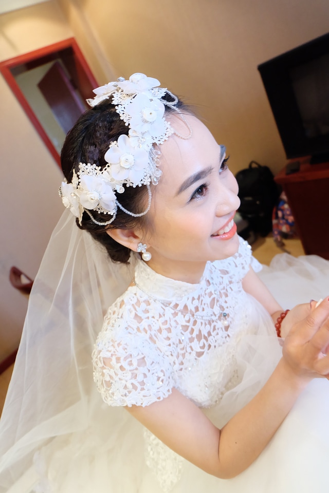 Happy white wedding dresses