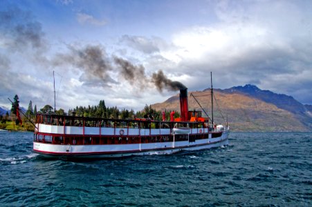 TSS Earnslaw. Lake Wakatipu. NZ photo